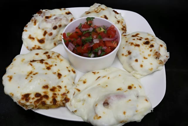 Tostones with Chicken